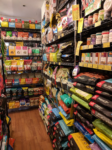 Pet Supply Store «BONeJOUR Pet Supply and Dog Wash», reviews and photos, 53 N 3rd St, Philadelphia, PA 19106, USA