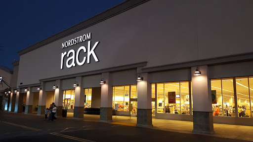 Department Store «Nordstrom Rack Topanga», reviews and photos, 21490 Victory Blvd, Woodland Hills, CA 91367, USA