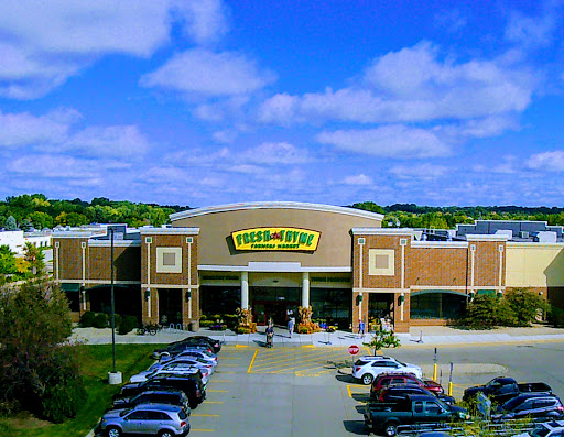 Grocery Store «Fresh Thyme Farmers Market- Apple Valley MN», reviews and photos, 14880 Florence Trail, Apple Valley, MN 55124, USA