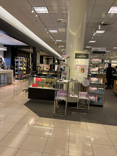 Department Store «Nordstrom Tacoma Mall», reviews and photos, 4502 S Steele St, Tacoma, WA 98409, USA