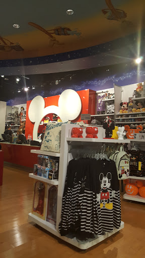 Toy Store «Disney Store», reviews and photos, 564 Great Northern Shop Center, North Olmsted, OH 44070, USA