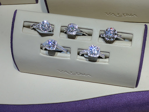 Jeweler «Ken and Daughter Jewelers», reviews and photos, 707 E 1st St, Newberg, OR 97132, USA