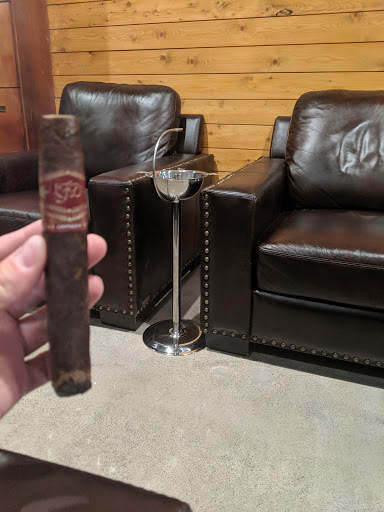 Cigar Shop «Fair Oaks Cigar Lounge», reviews and photos, 1000 Bristol St N # 7, Newport Beach, CA 92660, USA