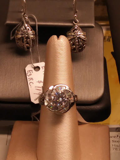 Antique Store «Craftiques Mall - NW Military», reviews and photos, 2375 NW Military Hwy, San Antonio, TX 78231, USA