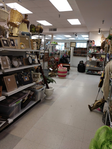 Thrift Store «Charity Guild of Catholic Women», reviews and photos, 1203 Lovett Blvd, Houston, TX 77006, USA