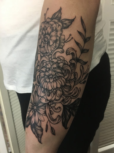Explore art deco tattoo ideas, creative tattoo ideas in Kingsford, available at Deft Tattoo Studio