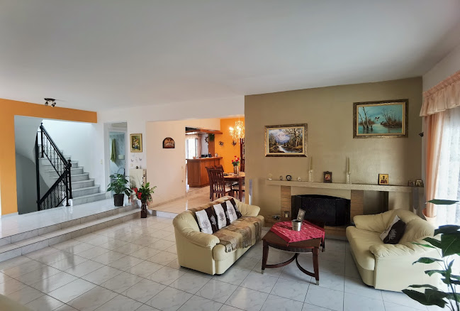 Σχόλια και κριτικές για το Kretaland real estate agency