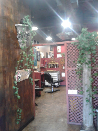 Tattoo Shop «Divinity Tattoo», reviews and photos, 2126 E Cactus Rd, Phoenix, AZ 85022, USA