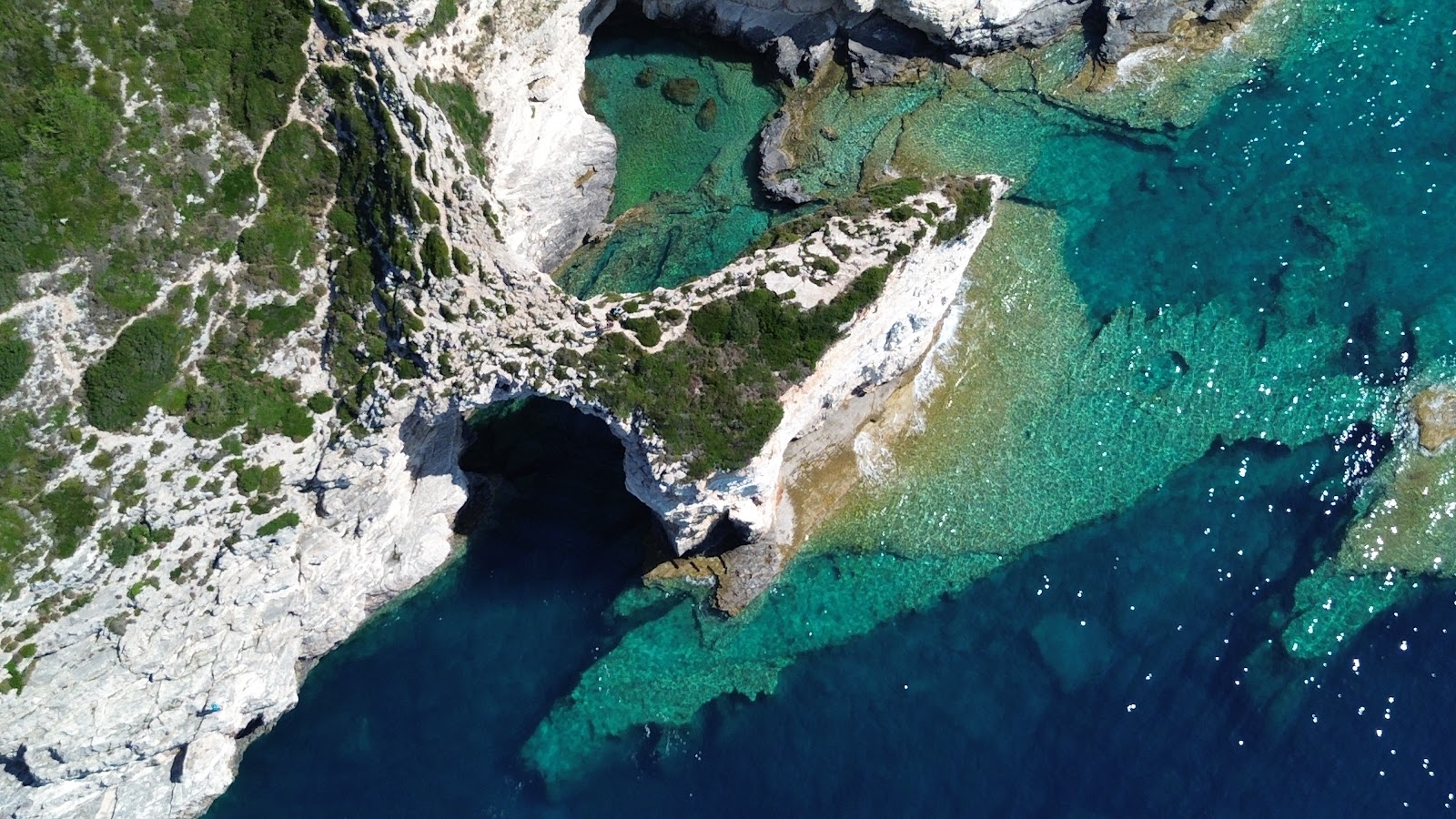 Tripitos Arch Beach photo #9