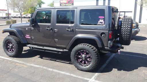 Truck Accessories Store «4 Wheel Parts Performance Center - Mesa, AZ», reviews and photos, 420 S Country Club Dr, Mesa, AZ 85210, USA