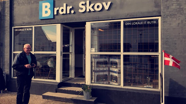 Brdr. Skov - Din lokale IT butik - IT løsninger til alle - Frederikshavn