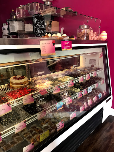 Dessert Shop «Devour Desserts», reviews and photos, 671 Bridgeton Pike, Mantua Township, NJ 08051, USA