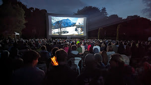Photo n°5 de Cin'Étoiles - Projections cinéma en plein air à La Vraie-Croix ()