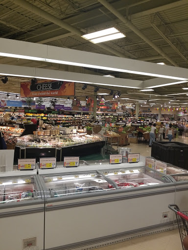 Grocery Store «ShopRite of West Hartford», reviews and photos, 46 Kane St, West Hartford, CT 06119, USA