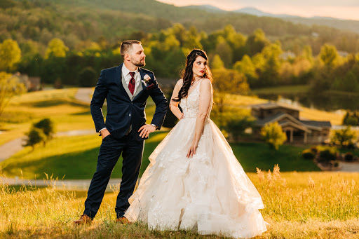 Bridal Shop «Wedding Angels Bridal Boutique», reviews and photos, 395 S Atlanta St, Roswell, GA 30075, USA