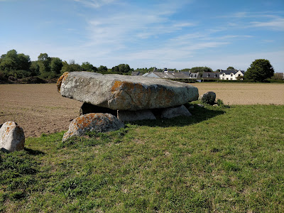 Dolmen de Dievet à Plounéour-Brignogan-plages
