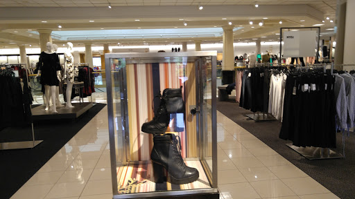 Department Store «Nordstrom Short Pump Town Center», reviews and photos, 11812 W Broad St, Richmond, VA 23233, USA