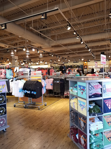 Sportswear Store «Columbia Sportswear Outlet Store at Houston Premium Outlets», reviews and photos, 29300 Hempstead Rd, Cypress, TX 77433, USA