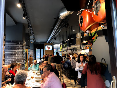 Restaurante El Borne by Galán de Alejandro - C. León, 1, 33206 Gijón, Asturias, Spain