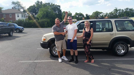 Used Car Dealer «Gasoline Alley Auto Sales Llc», reviews and photos, 699 N Loudoun St, Winchester, VA 22601, USA