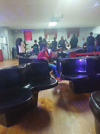 Bowling Alley «Devon Duckpin Lanes», reviews and photos, 551 Naugatuck Ave, Milford, CT 06460, USA