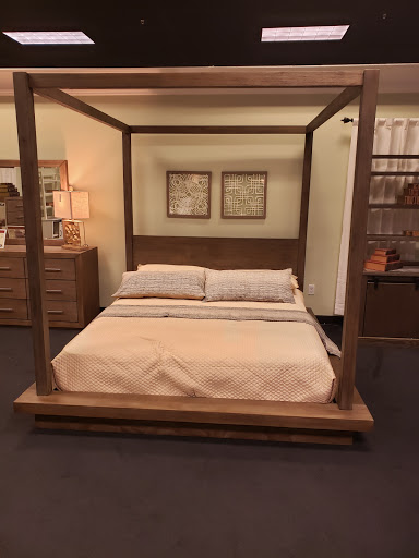 Furniture Store «Mor Furniture for Less», reviews and photos, 5156 N Blackstone Ave, Fresno, CA 93710, USA