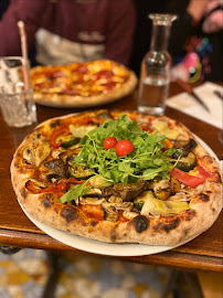 Plats et boissons du Pizzeria Pizza Firenze à Saint-Ouen-sur-Seine - n°3
