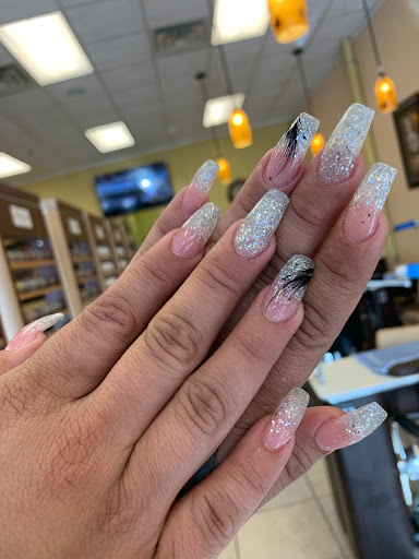 Nail Salon «Williston Nails», reviews and photos, 424 32nd Ave W, Williston, ND 58801, USA