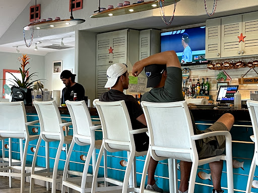 Shopping Mall «Coligny Plaza Shopping Center», reviews and photos, 1 N Forest Beach Dr, Hilton Head Island, SC 29928, USA