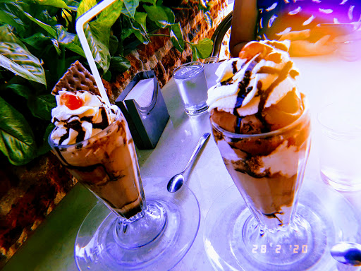 Artisan ice cream in Santa Cruz