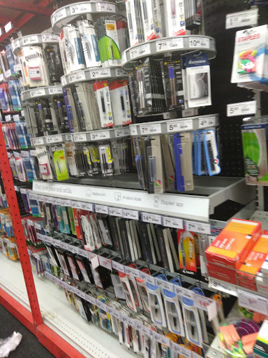 Office Supply Store «Staples», reviews and photos, 111 Middlesex Turnpike, Burlington, MA 01803, USA