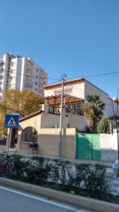 Photos of Bar-Hotel Kudh&euml;si