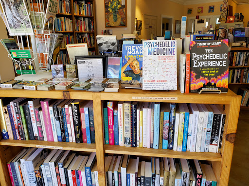 Used Book Store «The Book Store & Vinyl Cafe», reviews and photos, 137 E Laurel St, Fort Bragg, CA 95437, USA