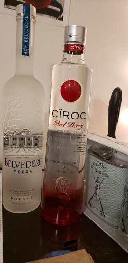 State Liquor Store «Liquor and Wine Warehouse», reviews and photos, 3440 York Commons Blvd, Dayton, OH 45414, USA