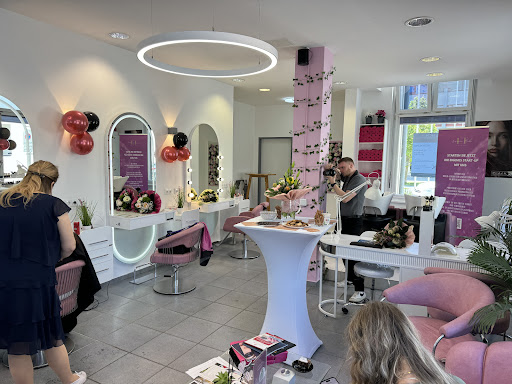 MCN Beauty and Beast In Hirtenberg