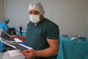 DR MERT AKBAŞ DİŞ KLİNİĞİ-1 AĞIZ,DİŞ ve ÇENE CERRAHİSİ -ORAL and MAXILLOFACIAL SURGERY image