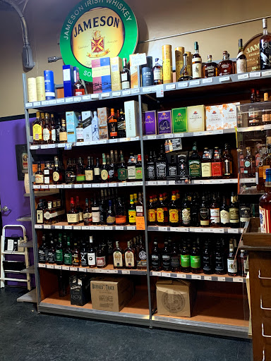 Liquor Store «Hollywood Wine & Spirits», reviews and photos, 746 Monroe Ave, Rochester, NY 14607, USA