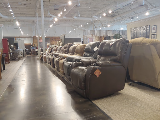 Furniture Store «The Tin Shed - Furniture by Kloss», reviews and photos, 135 Poplar St, Highland, IL 62249, USA