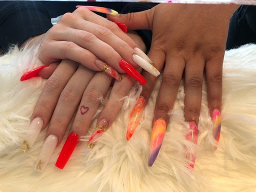 Nail Salon «Fantasy Nails Spa», reviews and photos, 10105 Colesville Rd, Silver Spring, MD 20901, USA