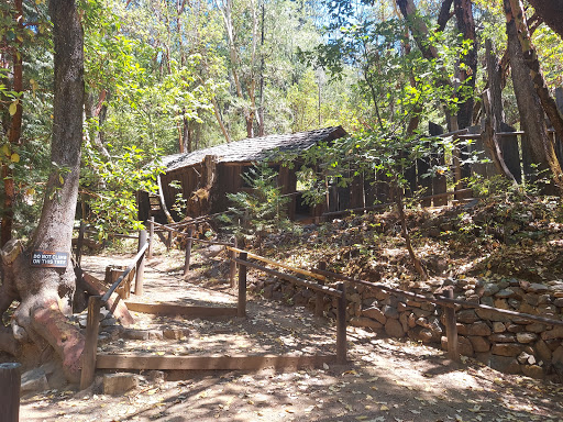 Tourist Attraction «Oregon Vortex», reviews and photos, 4303 Sardine Creek L Fork Rd, Gold Hill, OR 97525, USA