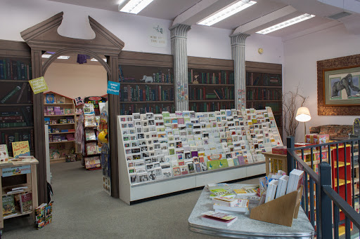 Book Store «Riverwalk Books», reviews and photos, 116 E Woodin Ave, Chelan, WA 98816, USA