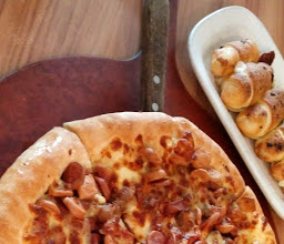 Pizza Hut Restoran photo