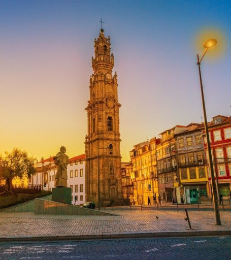 1·2·Tours | Free Tour Oporto | Tour Guimaraes | + Tours