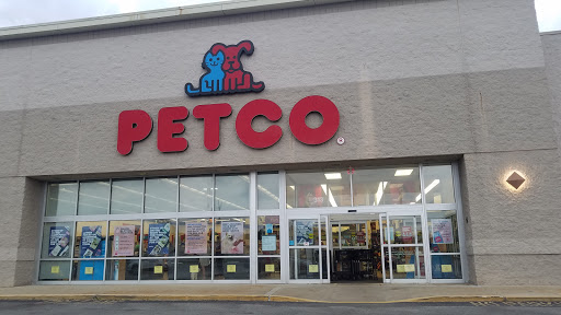 Pet Supply Store «Petco Animal Supplies», reviews and photos, 313 Homer M Adams Pkwy, Alton, IL 62002, USA