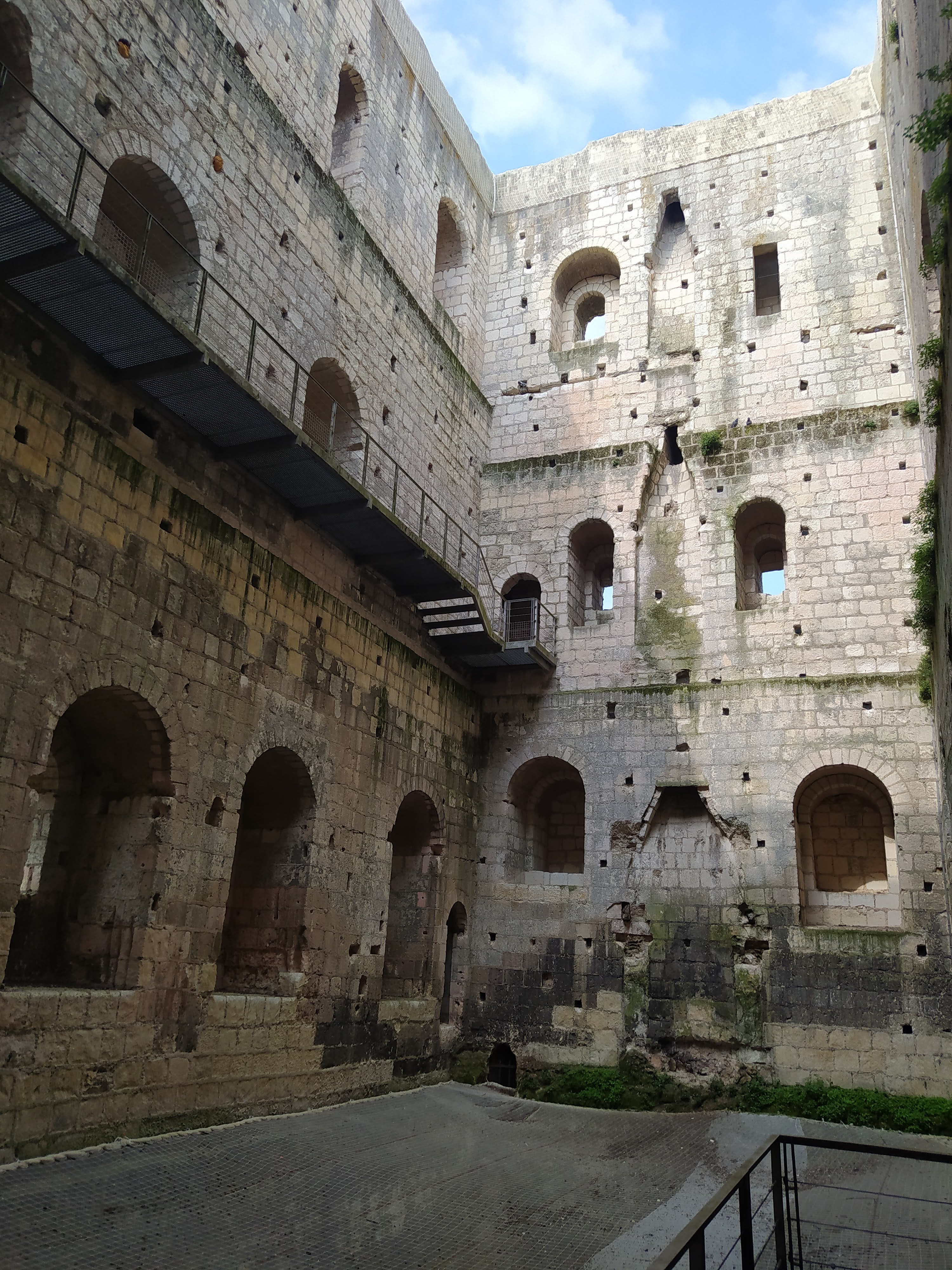 Photo n° 4 de l'avis de Phil. fait le 30/04/2022 à 11:23