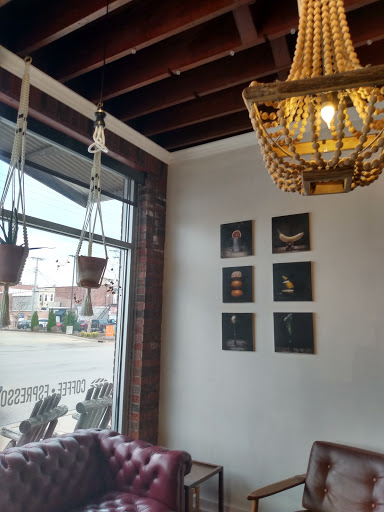 Coffee Shop «Joe Sippers Cafe», reviews and photos, 114 S 4th St, Effingham, IL 62401, USA