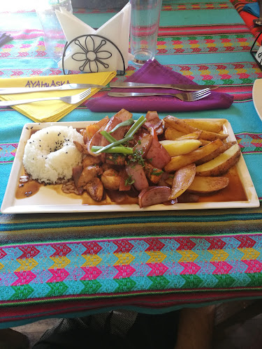 Ayahuaska Restobar - Ovalle