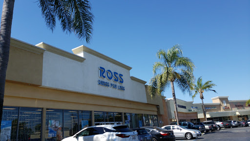 Clothing Store «Ross Dress for Less», reviews and photos, 5635 Woodruff Ave, Lakewood, CA 90713, USA