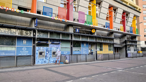 BUREAU DE POSTE ISSY OUEST à ISSY LES MOULINEAUX