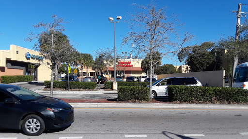 Supermarket «Mango Supermarket», reviews and photos, 5588 W Oakland Park Blvd, Lauderhill, FL 33313, USA